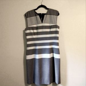 Tommy Hilfiger Gray and White Sheath Dress Size 12